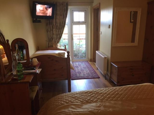 اتاق استاندارد, Evergreen Bed & Breakfast