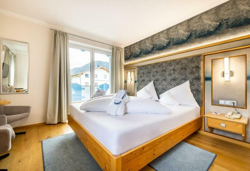 Номер Стандарт, Schlosshotel Lacknerhof