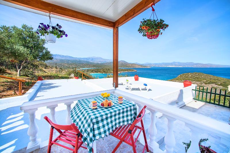 استودیوی استاندارد, Anemone Seaside Traditional Homes