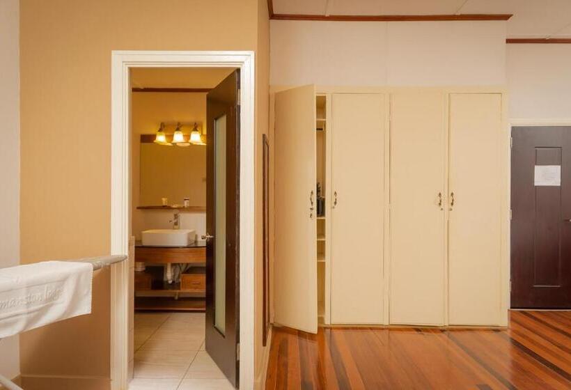 اتاق استاندارد, Herdmanston Lodge