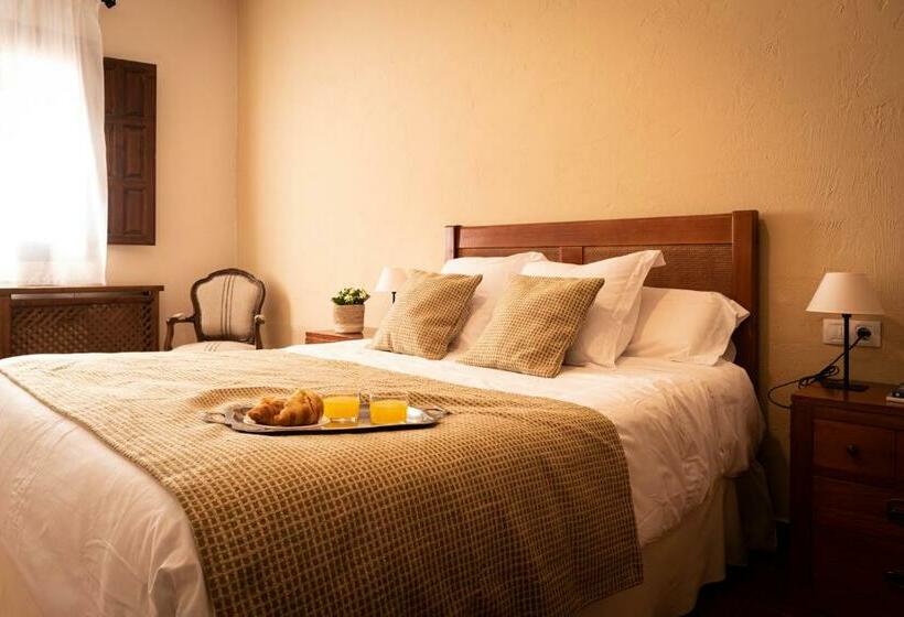 Классический Номер, Hospedium Hotel Val De Pinares