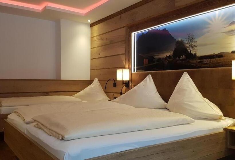 غرفة عائلية, Lärchenhof