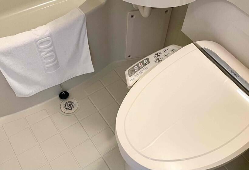 Номер Стандарт, Toyoko Inn Osaka Tsutenkaku Mae