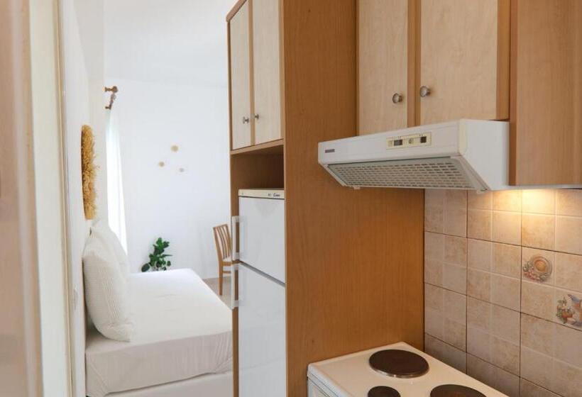 Апартаменты 1 Спальня с Балконом, Koukounari Apartments