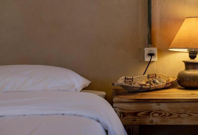 Quarto Estandar, Ibex Unique Desert Inn