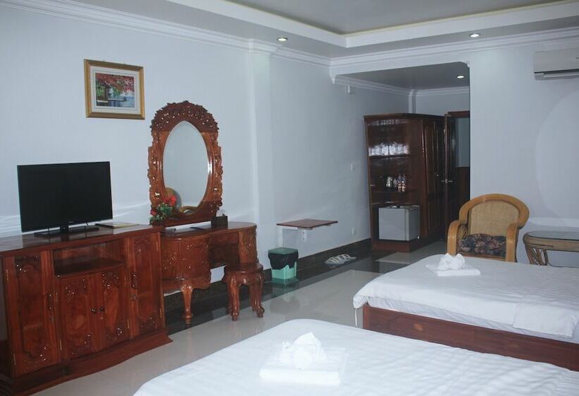 اتاق استاندارد, Monorom 2 Vip