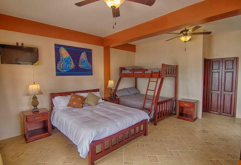 חדר משפחתי, Beaches And Dreams Boutique