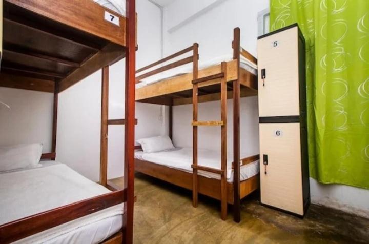 تختخواب در اتاق مشترک, Spot On 90808 Night Stayin2