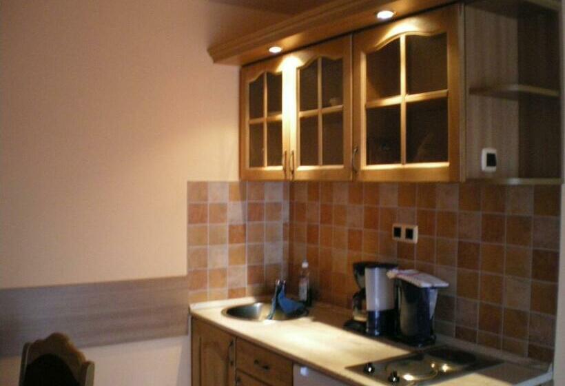 Апартаменты 1 Спальня с Балконом, Mediterrán Apartmanok Harkány