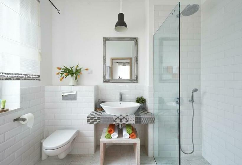 디럭스 룸, Villa Millennium