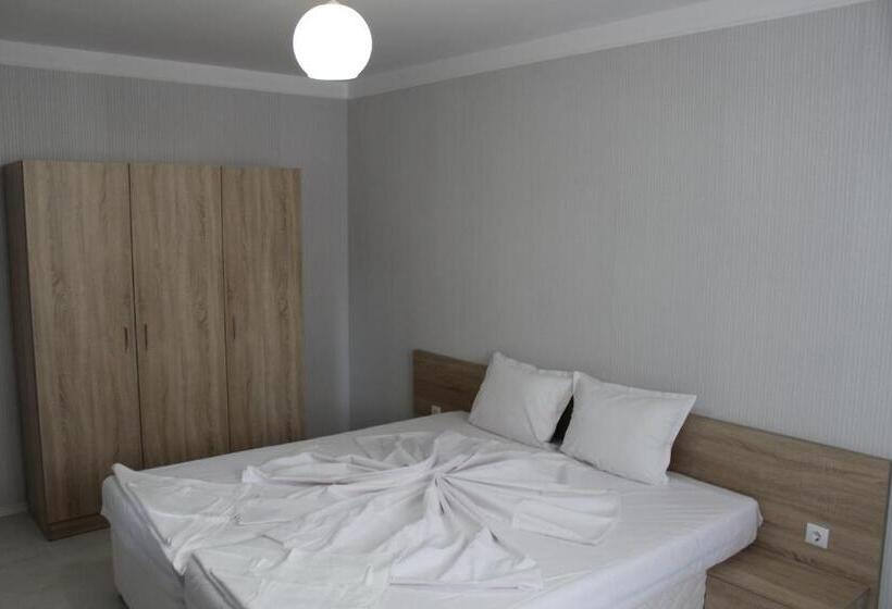 Апартаменты 2 Спальни, Apart Hotel Stamopolu Lux с изглед към морето