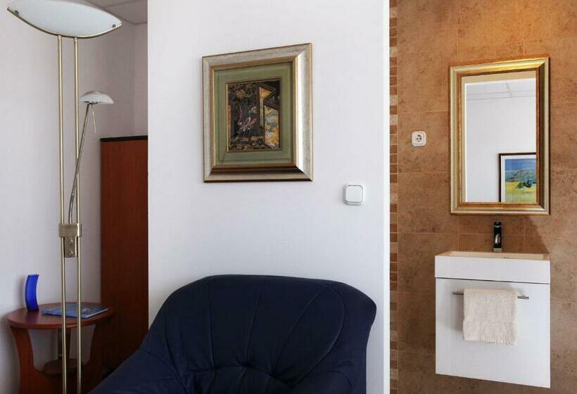 Номер Стандарт Индивидуальный, Sós Motel