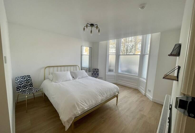 Студия Стандарт, Finsbury Park Studios