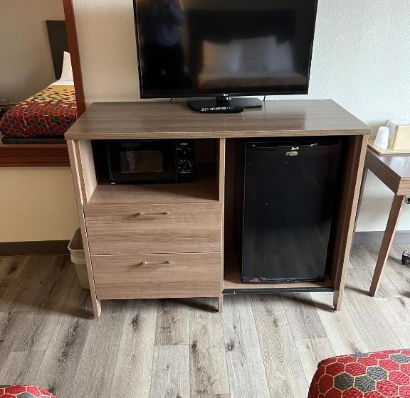 Quarto Estandar, Red Carpet Inn