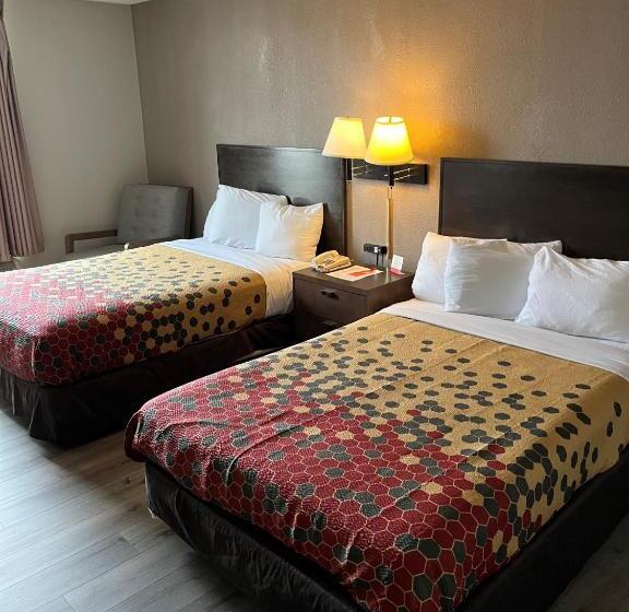 Quarto Estandar para Deficientes Físicos, Red Carpet Inn