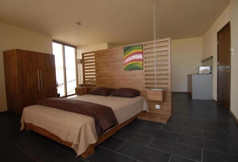 Standard Studio mit Balkon und Meerblick, Design Hotel Logatero