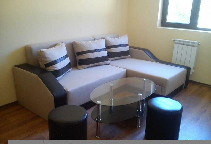 스탠다드 룸, Rusaliite Adventure House