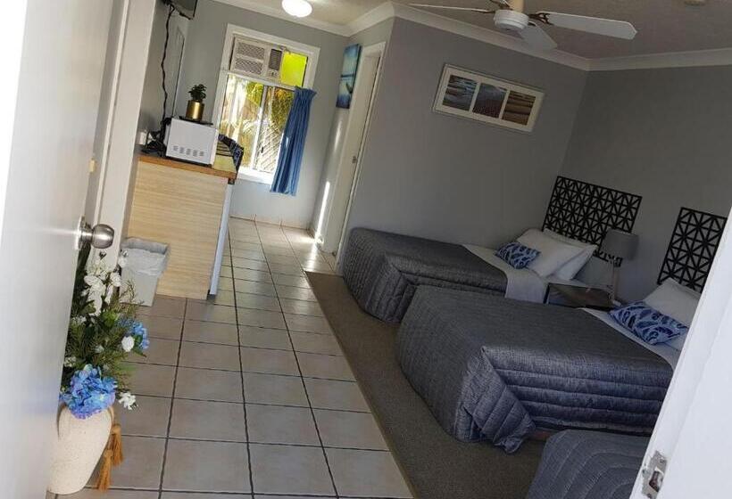 패밀리 룸, Limassol Motel