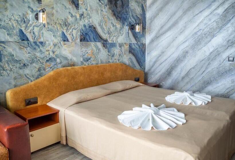 Номер Стандарт с Балконом, Petar And Pavel Hotel & Relax Center