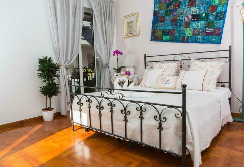 Номер Стандарт, B&b Stupor Mundi