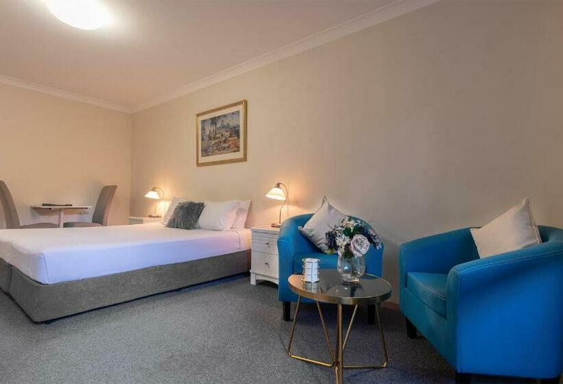 חדר סטודיו סטנדרד, Benson Court Motel