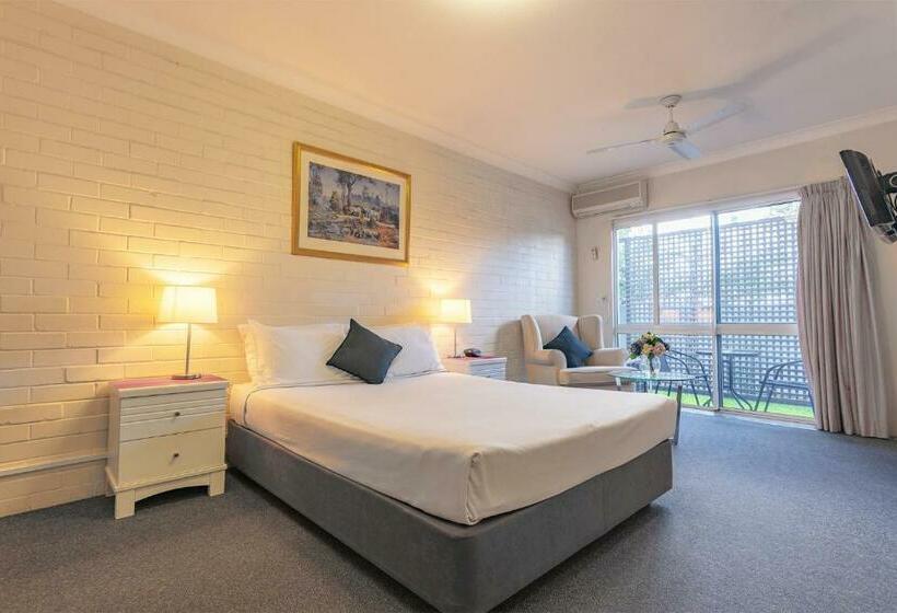 חדר סטודיו סטנדרד, Benson Court Motel