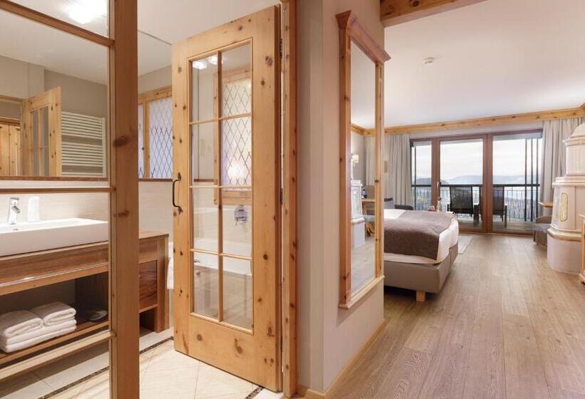 Номер Стандарт с Террасой, Chalet Mirabell