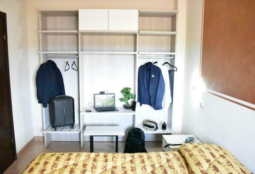 اتاق استاندارد, Il Parco   Parking Free & Restaurant