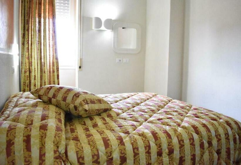 اتاق استاندارد, Il Parco   Parking Free & Restaurant
