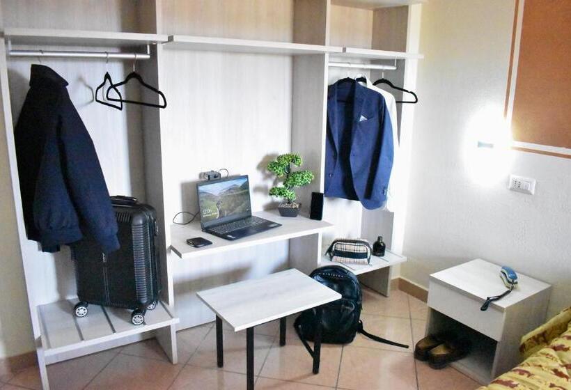 اتاق استاندارد, Il Parco   Parking Free & Restaurant