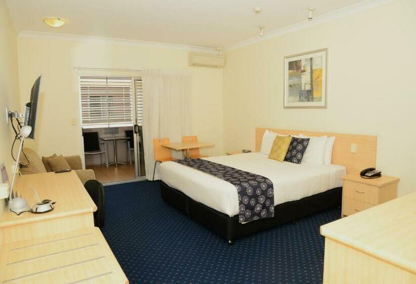 سوئیت اجرایی با بالکن, Lismore Bounty Workers Club Motel