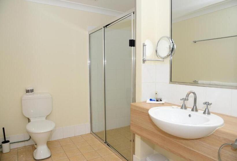 غرفة قياسية مزوَّدة بشُرفة, Lismore Bounty Workers Club Motel