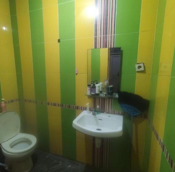 Номер Стандарт, Spot On 93853 Budi Residence 2