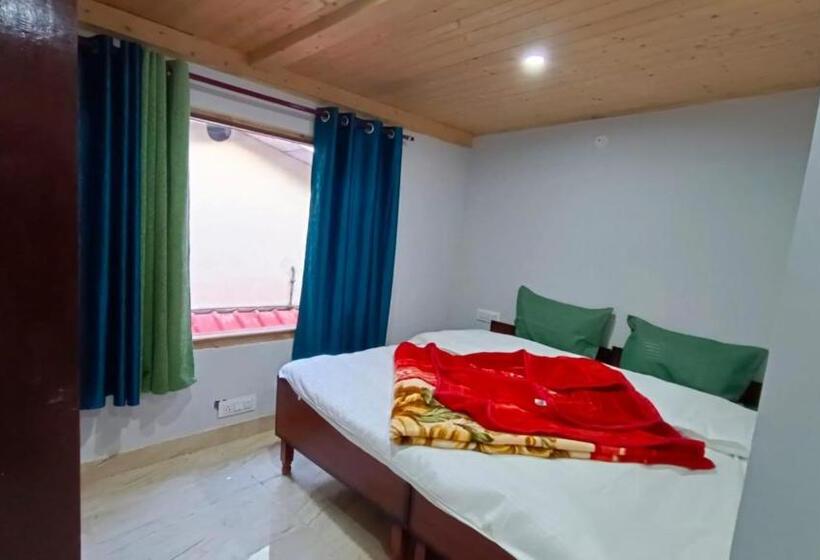 스탠다드 룸, Shiv Shakti Homestay   Near Isbt, Bypass Mc Parking, Hpu, And Advance Study