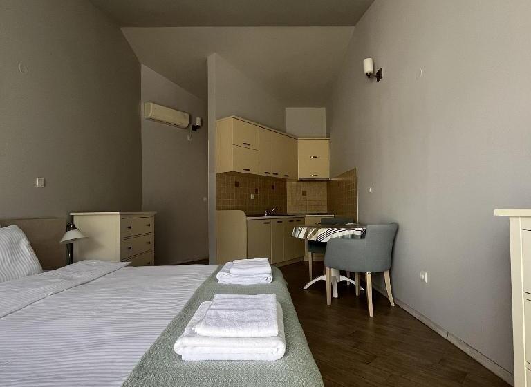 استودیوی استاندارد با چشم‌انداز دریا, Turquoise Beachside Apartments