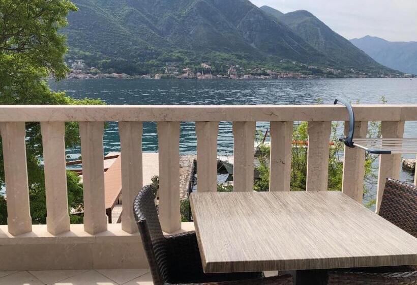 استودیوی استاندارد با چشم‌انداز دریا, Turquoise Beachside Apartments