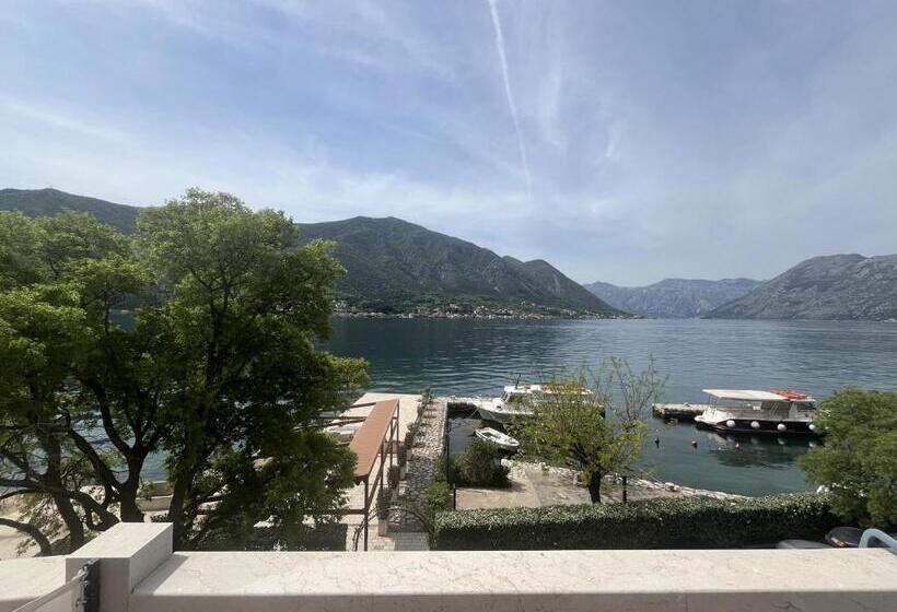 استودیوی استاندارد با چشم‌انداز دریا, Turquoise Beachside Apartments