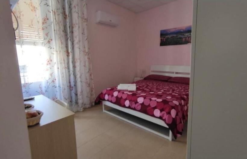 اتاق استاندارد, Sicily O Clock Room