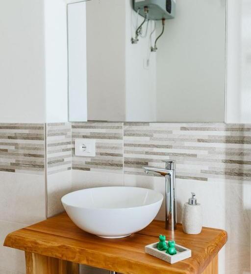 اتاق استاندارد سه نفره, Agriturismo Il Canto Delle Rane