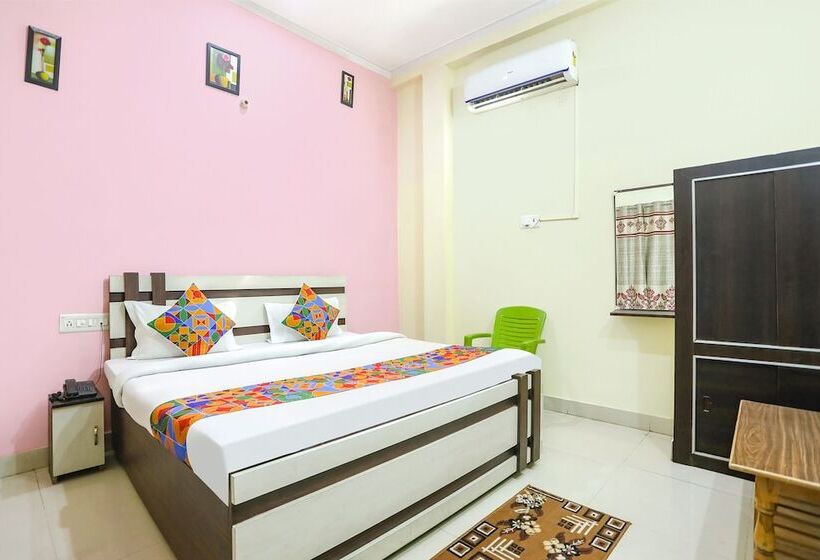 Номер Deluxe, Fabexpress Maa Vaishno Palace