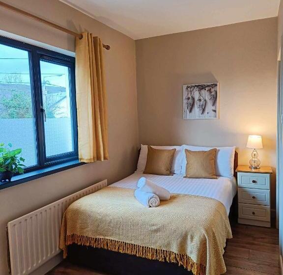 اتاق استاندارد سه نفره, Dingle Atlantic Lodge B&b