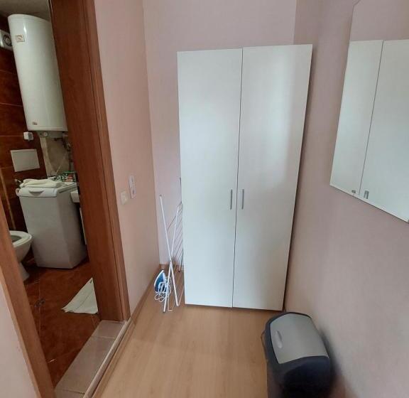 Апартаменты 1 Спальня с Террасой, Fort Noks Prestige Beach Aparthotel, Sveti Vlas