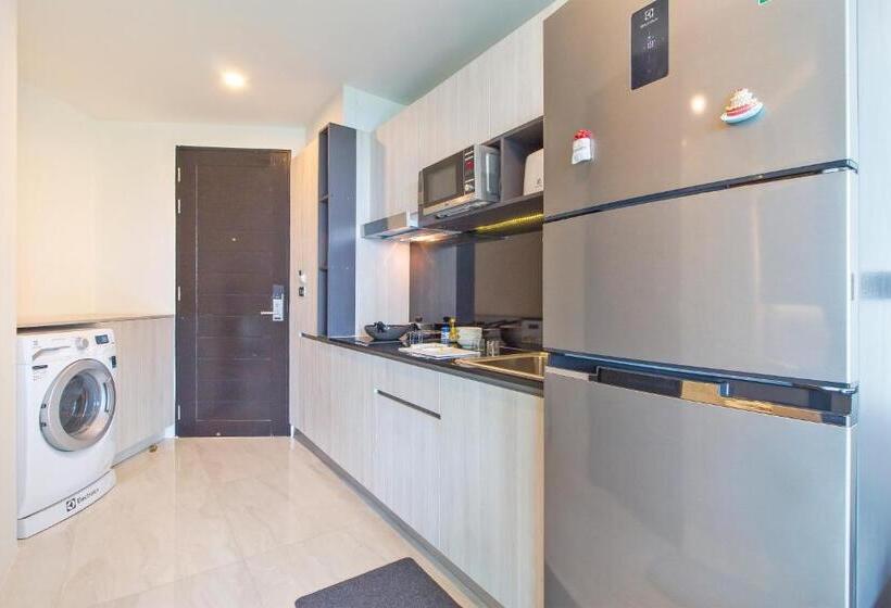 استودیوی استاندارد با چشم‌انداز دریا, Amazing Seaview 1br Codo @ Kamala Becach
