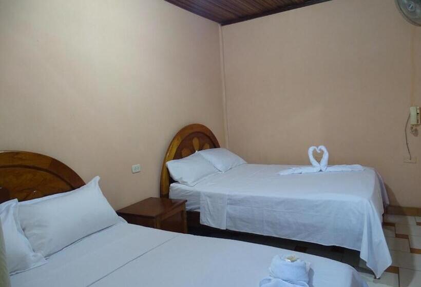 اتاق خانوادگی, Hostal Ucayali