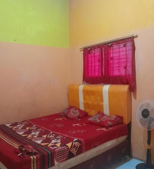 이코노미 룸, Spot On 93782 Hasibuan Homestay Syariah