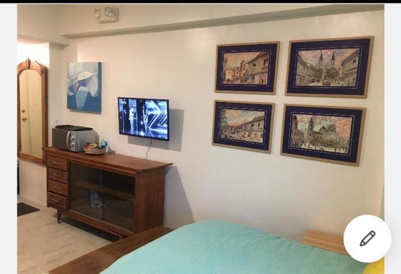 스탠다드 발코니 스튜디오, Vinatge Modern Studio Condo Unit W/ Balcony