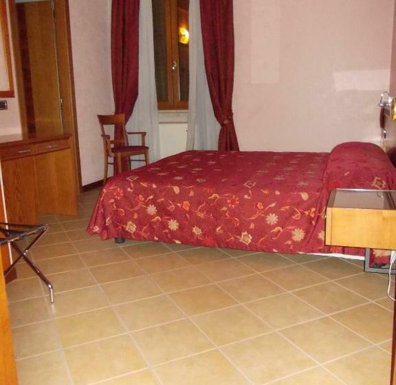 Номер Стандарт, Albergo Le Piante