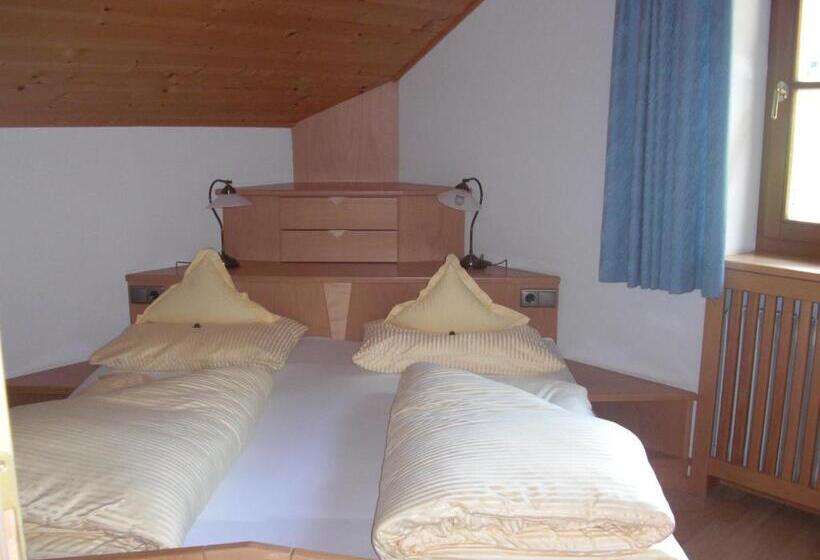 דירת חדר, Residence Winklgut