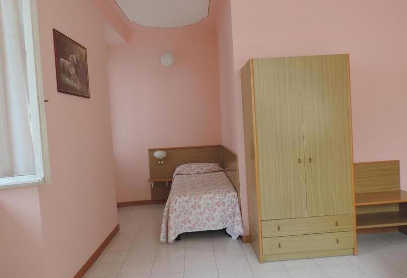 Номер Стандарт Трехместный, Vapore