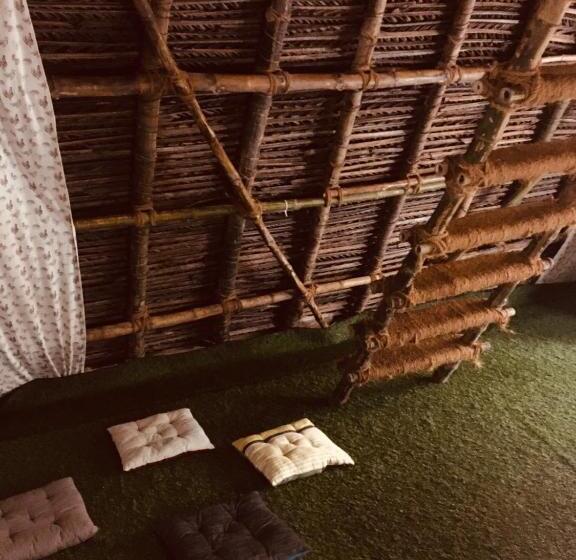 اتاق استاندارد, Bamboohutz